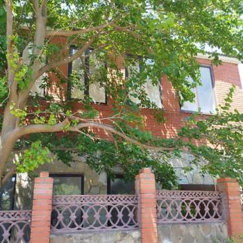 Продается Дом, 180 м²