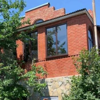 Продается Дом, 180 м²