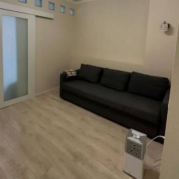 Продается 1-комнатная квартира, 48 м²