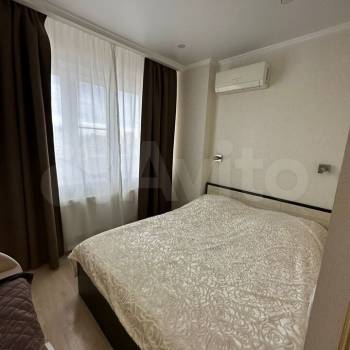 Продается 1-комнатная квартира, 48 м²