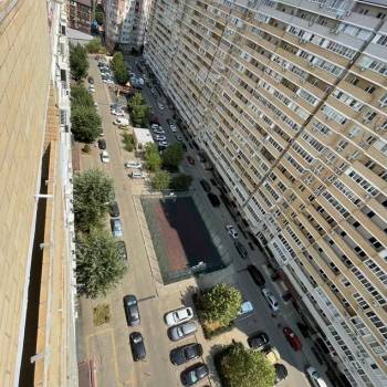 Продается 1-комнатная квартира, 40 м²