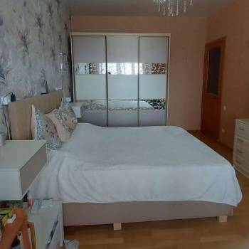 Продается 2-х комнатная квартира, 97,8 м²