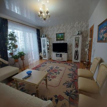 Продается 2-х комнатная квартира, 97,8 м²