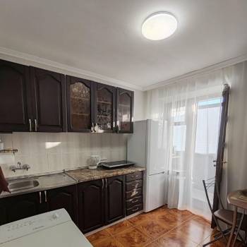 Продается 1-комнатная квартира, 37,6 м²