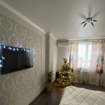 Продается 1-комнатная квартира, 43 м²