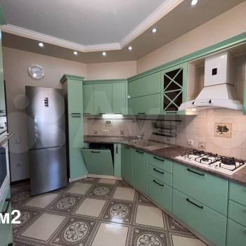 Продается Дом, 180 м²