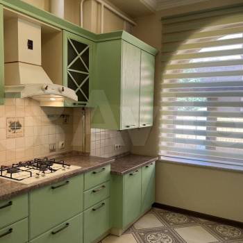 Продается Дом, 180 м²