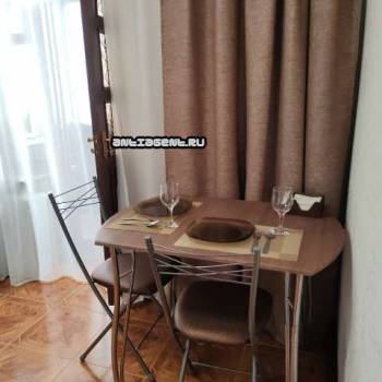 Продается 1-комнатная квартира, 37 м²