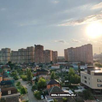 Продается 1-комнатная квартира, 37 м²