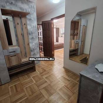 Продается 1-комнатная квартира, 37 м²