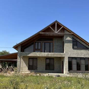 Продается Дом, 289 м²