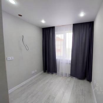 Продается 1-комнатная квартира, 33 м²