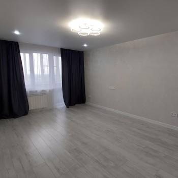 Продается 1-комнатная квартира, 33 м²