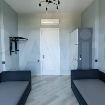 Продается Многокомнатная квартира, 101 м²