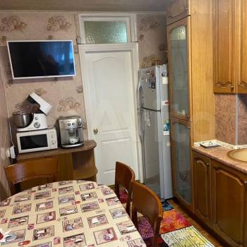 Продается Многокомнатная квартира, 86 м²