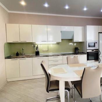 Продается Многокомнатная квартира, 93,2 м²