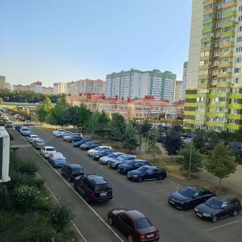 Продается 1-комнатная квартира, 39 м²