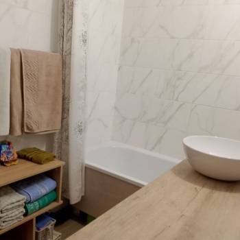 Продается 1-комнатная квартира, 39 м²