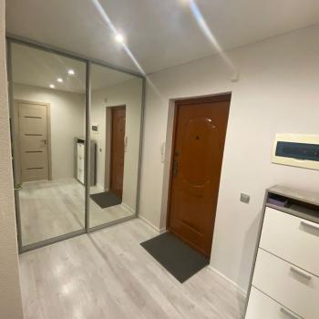 Продается 1-комнатная квартира, 42,8 м²