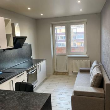 Продается 1-комнатная квартира, 42,8 м²