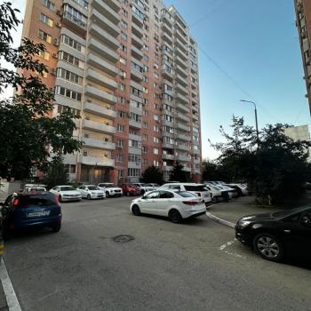 Продается 2-х комнатная квартира, 75 м²