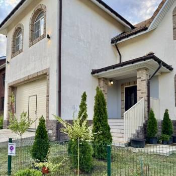 Продается Дом, 557 м²