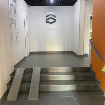 Продается 1-комнатная квартира, 36 м²