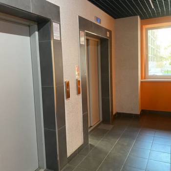 Продается 1-комнатная квартира, 36 м²