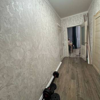 Продается 1-комнатная квартира, 37 м²