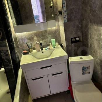 Продается 1-комнатная квартира, 37 м²