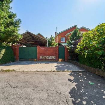 Продается Дом, 254 м²