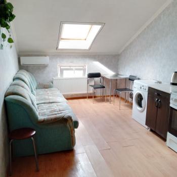 Продается 1-комнатная квартира, 38 м²