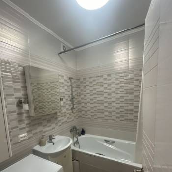 Сдается 2-х комнатная квартира, 57 м²