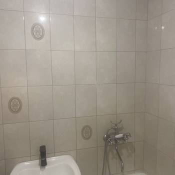 Продается 1-комнатная квартира, 35 м²