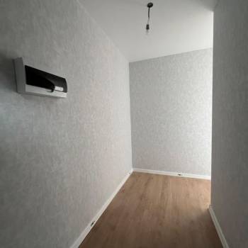 Продается 1-комнатная квартира, 38 м²