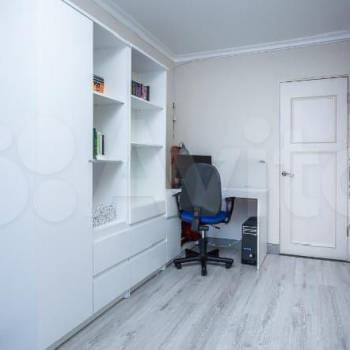 Продается 3-х комнатная квартира, 56 м²