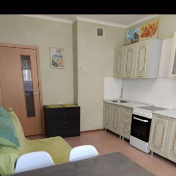 Продается 1-комнатная квартира, 43,5 м²