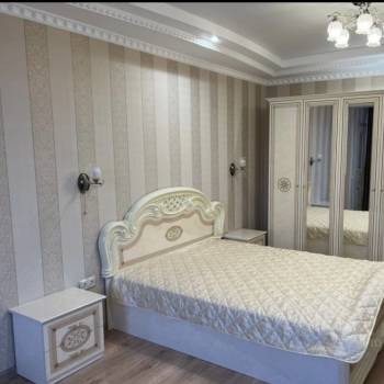 Сдается Многокомнатная квартира, 120 м²