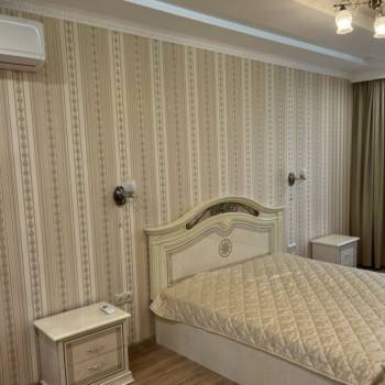 Сдается Многокомнатная квартира, 120 м²