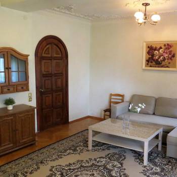 Сдается Многокомнатная квартира, 80 м²