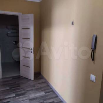 Продается 1-комнатная квартира, 36,9 м²