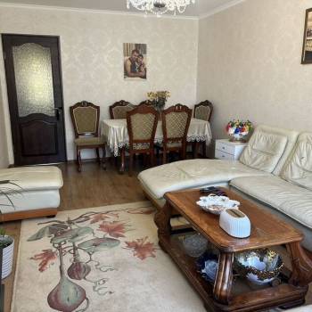 Продается 3-х комнатная квартира, 64 м²