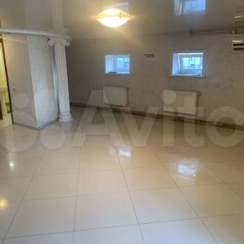 Сдается Торговое помещение, 46 м²