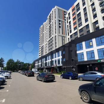 Продается 1-комнатная квартира, 41 м²