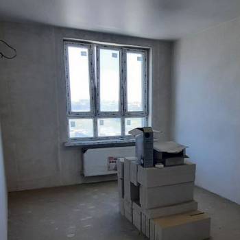 Продается 1-комнатная квартира, 41 м²