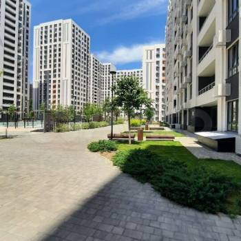 Продается 1-комнатная квартира, 41 м²