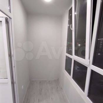 Сдается 1-комнатная квартира, 39 м²