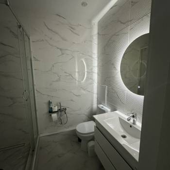 Продается 1-комнатная квартира, 37 м²