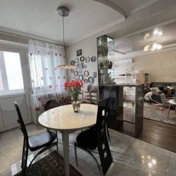 Продается 2-х комнатная квартира, 76,5 м²