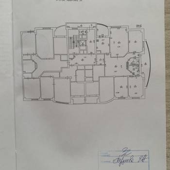 Продается Многокомнатная квартира, 184,4 м²